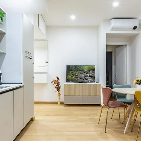 Easylife - Accogliente Bilocale In Zona Porta Venezia Apartamento