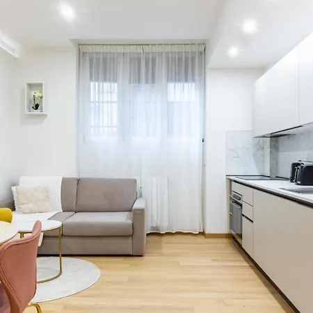 Easylife - Accogliente Bilocale In Zona Porta Venezia Apartamento *